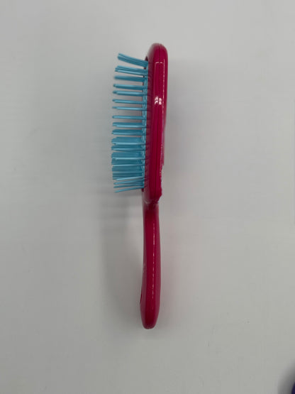 Detangling brush