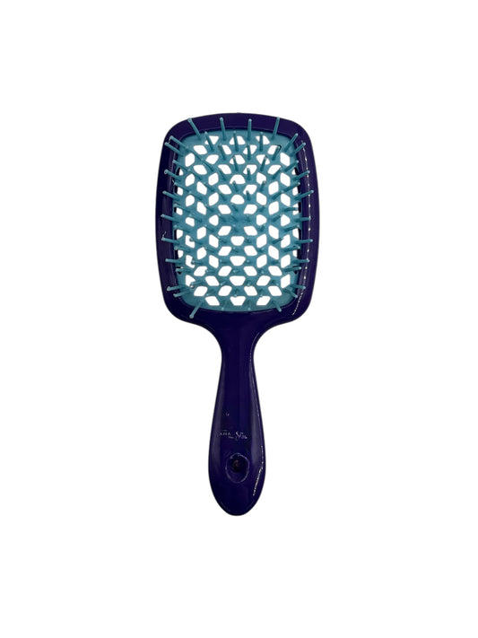 Detangling brush